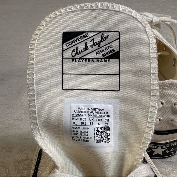 Converse Chuck 70 Off-White Cream Canvas Sneakers Unisex M 8.5 W 10.5 NWT - Picture 6 of 11